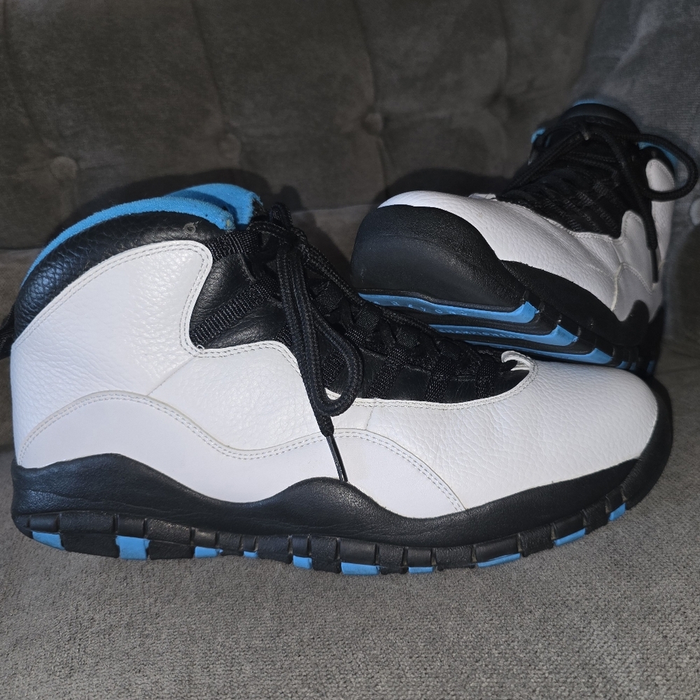 Jordan 10 powder blues size 12